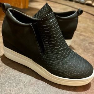 Black wedges. Size 7.